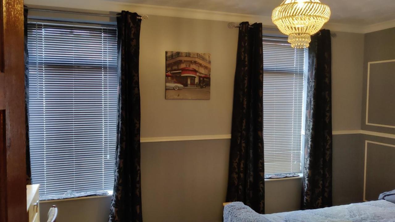 Brads Place -Ballymena Central-New Managent-Fidelity Llc Newly Renovated Welcome Номер фото